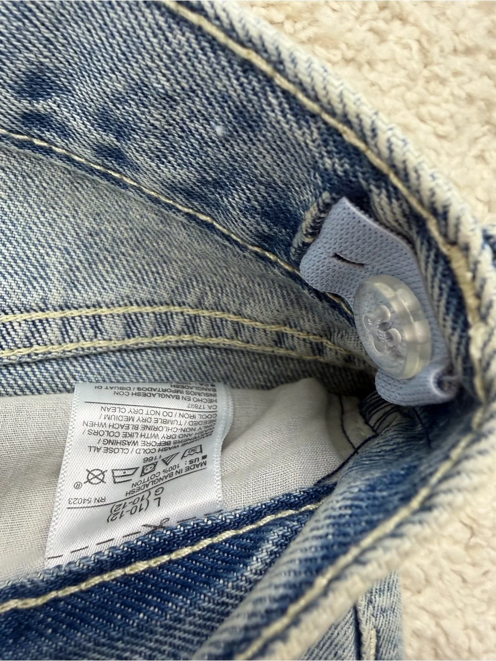 Old Navy SZ 10/12 Distressed Denim Skirt